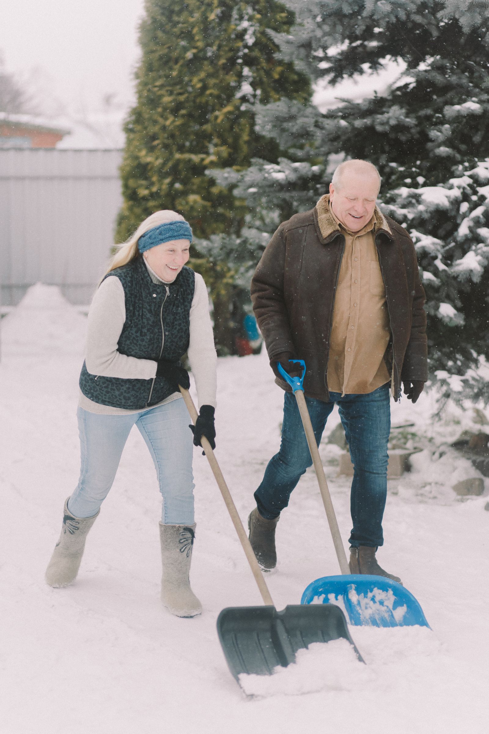 When to Sign a Snow Removal Contract (Hint: Before Everyone Else Does)