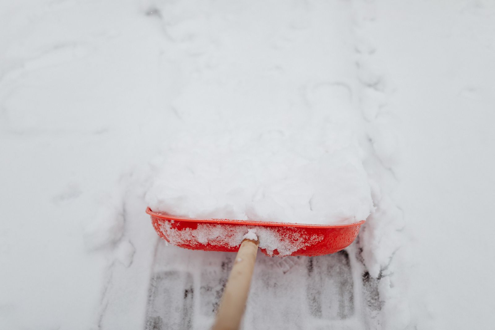 Driveway Snow Removal: Tips, Tools, and When to Call a Pro