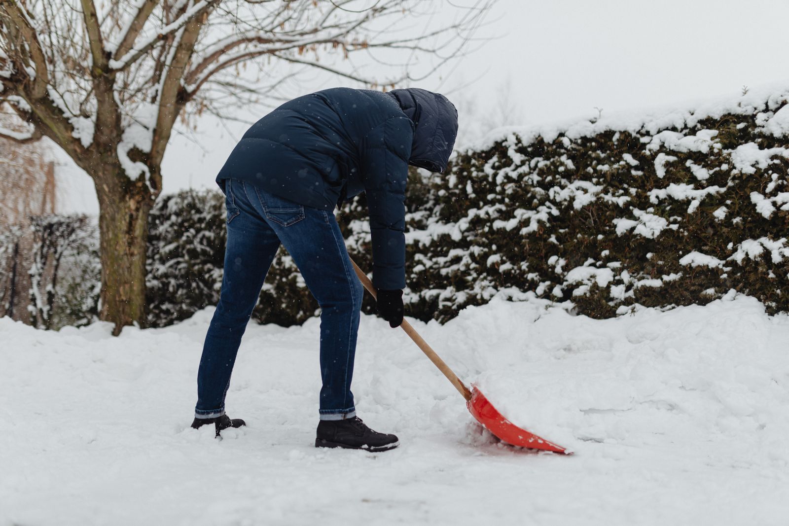 Seasonal vs. Per-Push Snow Removal: Which Contract Is Right for Your Home?
