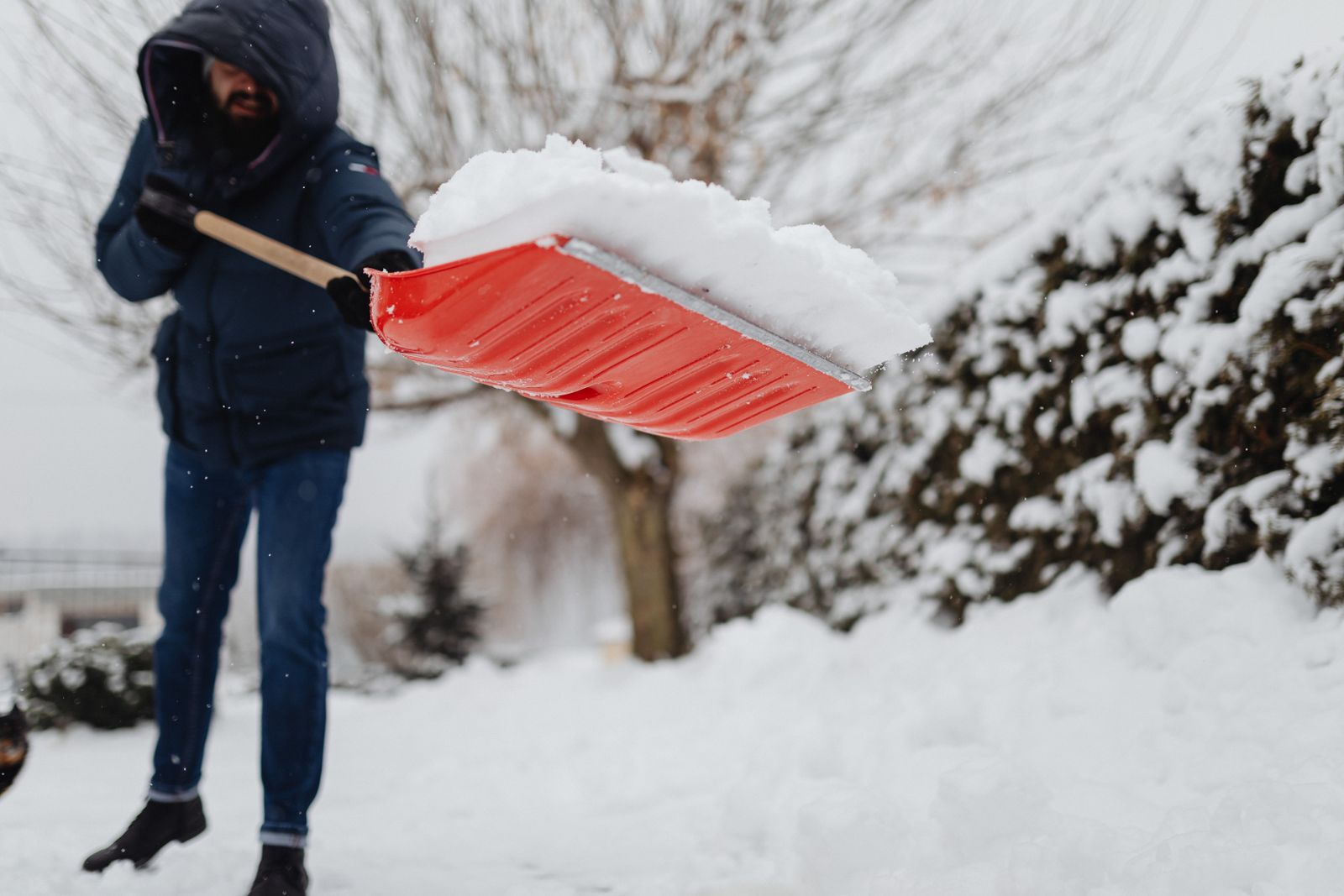 Best Snow Blowers for Homeowners: Single-Stage vs. Two-Stage vs. Three-Stage (Rated)